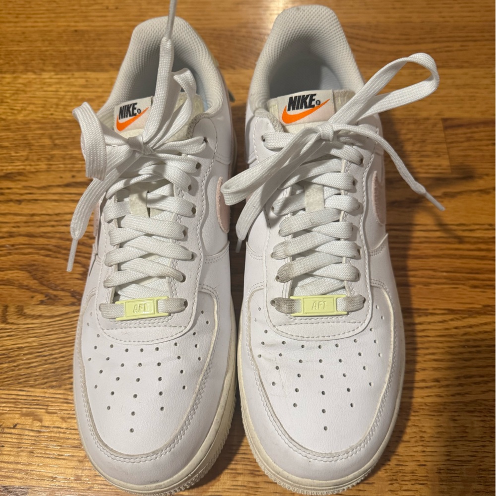 Women’e Nike Air Force Flower Power